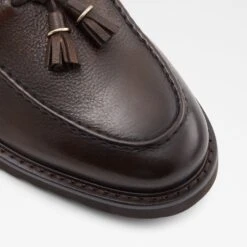 Aldo Neeson -Ralph Lauren Store neeson brown 201 001 025 alt4 sq nt 1600x1600 2b83d7dd 926f 4af5 8bdd 5cd6c80bf05f