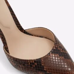 Aldo Nicholes 13 Aldo Nicholes -Ralph Lauren Store nicholes brown 200 002 044 detail sq nt 2018x2018 fa37826f 4c8e 4508 bc5c c19af34baa2c