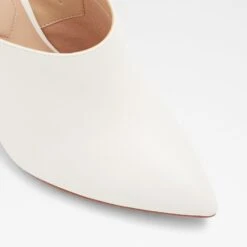 Aldo Nichy 12 Aldo Nichy -Ralph Lauren Store nichy white 100 001 043 alt4 sq nt 1600x1600 5b0ee7d1 bd00 40ff 82e8 62cdc5738d05