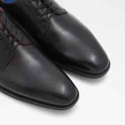 Aldo Norewen 12 Aldo Norewen -Ralph Lauren Store norewen black 001 001 043 alt4 sq nt 1600x1600 47479764 bdac 4cf8 801a 3ef939d4460d