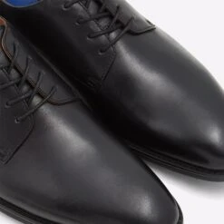 Aldo Norewen 13 Aldo Norewen -Ralph Lauren Store norewen black 001 001 043 detail sq nt 2018x2018 b3ddd246 6698 4876 8922 789d1b62b866