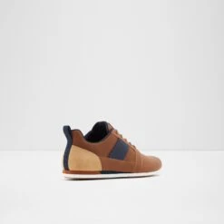 Aldo Nydaecien -Ralph Lauren Store nydaecien brown 220 002 043 alt1 sq nt 1600x1600 f1dbdc98 17ad 42c0 b341 f9510b79277a