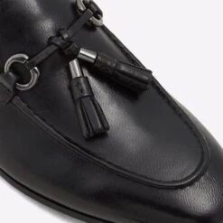 Aldo Olaleviel 13 Aldo Olaleviel -Ralph Lauren Store olaleviel black 001 001 043 detail sq nt 2018x2018 2cefffba 7787 43f5 a06d aafee7b1f6f5