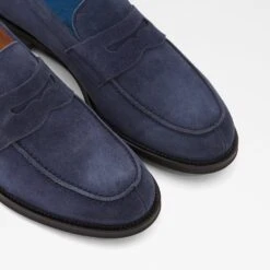 Aldo Olewien 13 Aldo Olewien -Ralph Lauren Store olewien blue 410 001 046 alt4 sq nt 1600x1600 dec98441 7602 40d9 a07b 265eda524ed9