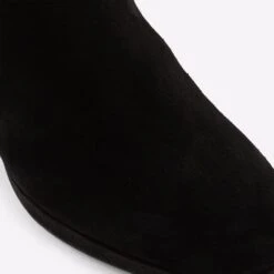 Aldo Oltina 13 Aldo Oltina -Ralph Lauren Store oltina black 001 001 046 detail sq nt 2018x2018 ec8f404a a9d0 4341 8ddc 6e423792ee39