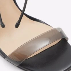 Aldo Onardonia 13 Aldo Onardonia -Ralph Lauren Store onardonia black 001 002 043 detail sq nt 2018x2018 9357b139 986f 4a19 a97e 64b756edea91