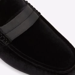 Aldo Onorien 13 Aldo Onorien -Ralph Lauren Store onorien black 001 003 048 detail sq nt 2018x2018 09f234d0 c755 484e 9c06 d90f51f9a2c1