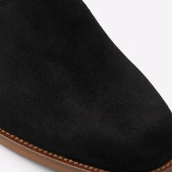 Aldo Pallu 15 Aldo Pallu -Ralph Lauren Store pallu black 001 001 046 detail sq nt 2018x2018 907dd2ba 6346 4377 8fec 7aefbe871e9a