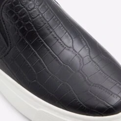 Aldo Pounceer -Ralph Lauren Store pounceer black 001 002 004 detail sq nt 2018x2018 7fcbdb60 e35f 4610 9d1d 87593b6408f5