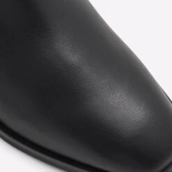 Aldo Pralendra -Ralph Lauren Store pralendra black 001 001 043 detail sq nt 2018x2018 ed28baa6 ac32 4657 98cd 248fdbd63671