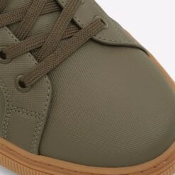 Aldo Preralith -Ralph Lauren Store preralith beige 250 002 041 detail sq nt 2018x2018 cc12d966 bf85 48df b650 4d1485b6734d