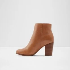 Aldo Prespa -Ralph Lauren Store prespa brown 200 001 043 alt2 sq nt 1600x1600 ec761d2e 0f79 4db5 83ee fbcff39de172