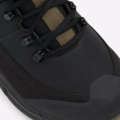 Aldo Qorethien 13 Aldo Qorethien -Ralph Lauren Store qorethien black 001 003 043 detail sq nt 2018x2018 53edaa6e d432 46dd 98fb 438468e7162e