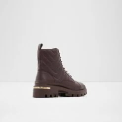 Aldo Quilt -Ralph Lauren Store quilt brown 201 001 043 alt1 sq nt 1600x1600 e1d4814e ef38 4093 a22f 2e00b16b81f2