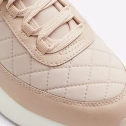 Aldo Quiltyn 13 Aldo Quiltyn -Ralph Lauren Store quiltyn pink 690 002 039 detail sq nt 2018x2018 fcb63a3e 1971 48ae 8144 681c4b475224