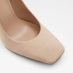 Aldo Ralivia -Ralph Lauren Store ralivia beige 270 001 031 alt4 sq nt 1600x1600 c5f4c6d9 6562 49a4 8b01 964e5111a140