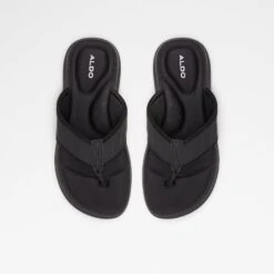 Aldo Rassen -Ralph Lauren Store rassen black 001 002 041 alt5 sq nt 1600x1600 1bbdec2d 25c7 49ea ad44 44927213a516