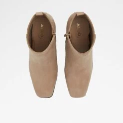 Aldo Reva -Ralph Lauren Store reva beige 259 001 031 alt5 sq nt 1600x1600 c4743fd6 769c 48c0 92fe 8239955e5522