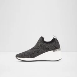 Aldo Revicta 10 Aldo Revicta -Ralph Lauren Store revicta multi 968 003 017 alt2 sq nt 1600x1600 822732a3 c864 457f bd9e bdc101c58c33