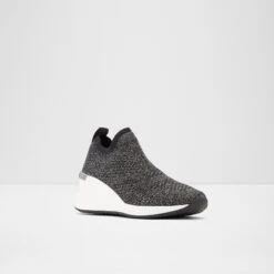 Aldo Revicta 11 Aldo Revicta -Ralph Lauren Store revicta multi 968 003 017 alt3 sq nt 1600x1600 b01cc2b0 523c 496e b7ca 078966804f17