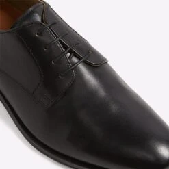 Aldo Ricmann -Ralph Lauren Store ricmann black 001 001 043 detail sq nt 2018x2018 e4f66daf 6a22 4f96 85ac 0c8e7c76f4a4