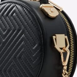 Aldo Rylle 11 Aldo Rylle -Ralph Lauren Store rylle black 001 002 039 detail sq nt 2018x2018 ea209015 b73b 4fec b806 b416fbf16354