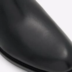 Aldo Sabastraat -Ralph Lauren Store sabastraat black 004 001 043 detail sq nt 2018x2018 4a4f60c1 2589 4194 8082 c995e36054b3