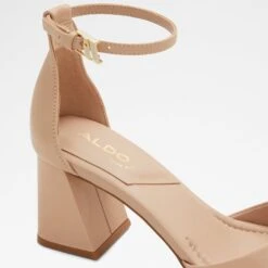 Aldo Safdie 13 Aldo Safdie -Ralph Lauren Store safdie beige 270 001 043 alt4 sq nt 1600x1600 d33e8259 d08c 4170 9ced ae830cb26eef