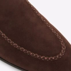 Aldo Salaman -Ralph Lauren Store salaman brown 201 001 046 detail sq nt 2018x2018 6014b49e e8be 43ae bef5 1c3b4766eebf