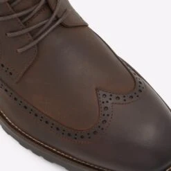 Aldo Salinger -Ralph Lauren Store salinger brown 220 001 043 detail sq nt 2018x2018 bde10874 e1bb 493c 980b 64bc15ab2806