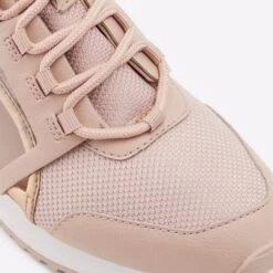 Aldo Saracen -Ralph Lauren Store saracen pink 653 002 029 detail sq nt 2018x2018 f49b05b9 53ec 4d10 81c5 7fcf0a593595