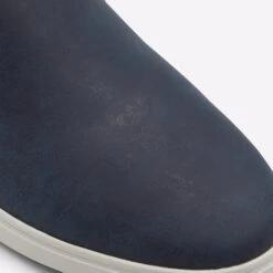 Aldo Saredon -Ralph Lauren Store saredon blue 401 002 031 detail sq nt 2018x2018 3a6e5f5b 0b9c 4527 b002 c62b29d15461