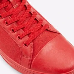 Aldo Senaniel -Ralph Lauren Store senaniel red 600 003 011 detail sq nt 2018x2018 44373f5b 7589 49ff b4cc 7550434ee512