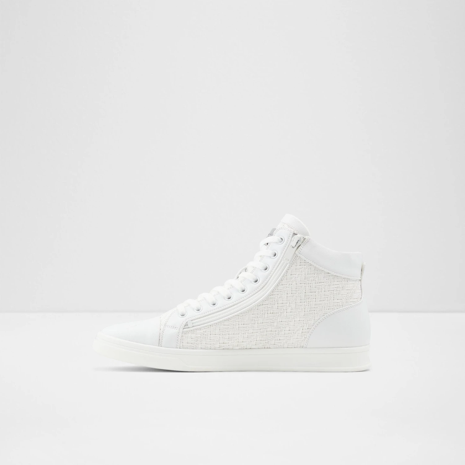 Aldo Senaniel 4 Aldo Senaniel - Image 4