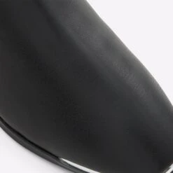 Aldo Sevaunna -Ralph Lauren Store sevaunna black 001 002 045 detail sq nt 2018x2018 c0bb0425 e550 483c 98a4 5ee4d8a88aad