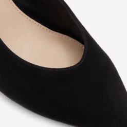 Aldo Sevilassa -Ralph Lauren Store sevilassa black 001 001 046 detail sq nt 2018x2018 22492b53 fa76 4846 9b74 6a2bf52a565d