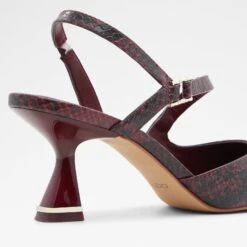 Aldo Sevilla -Ralph Lauren Store sevilla red 640 001 044 alt4 sq nt 1600x1600 a4204714 cd18 4dde 9e1b dce7a2402290