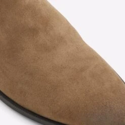 Aldo Shuman -Ralph Lauren Store shuman beige 280 001 046 detail sq nt 2018x2018 d1e5f210 7fb3 4c88 86fa 711baa762baf