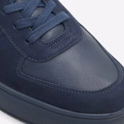 Aldo Simond 15 Aldo Simond -Ralph Lauren Store simond blue 410 001 043 detail sq nt 2018x2018 224fa244 b6ac 4e62 834b dea5920372a3