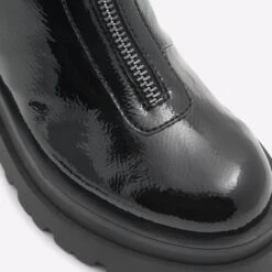 Aldo Slicky -Ralph Lauren Store slicky black 001 002 029 detail sq nt 2018x2018 137172fe b976 439e 8073 f604672b4d06