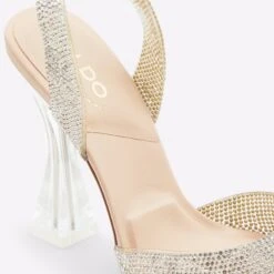 Aldo Solanti -Ralph Lauren Store solanti beige 270 002 029 detail sq nt 2018x2018 bda78090 38b1 4757 a150 fe06c3023055