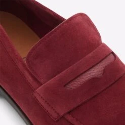 Aldo Spector -Ralph Lauren Store spector red 601 001 046 detail sq nt 2018x2018 912cdc16 b575 443d 838e 1a406dcf434f