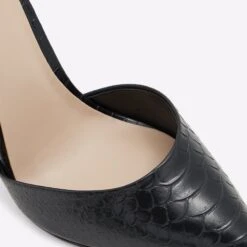 Aldo Spyglass -Ralph Lauren Store spyglass black 001 002 044 detail sq nt 2018x2018 e80c8d4c 5354 45a8 bcc9 7453cca4ff78