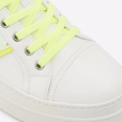 Aldo Starburst -Ralph Lauren Store starburst green 320 002 029 detail sq nt 2018x2018 600254c4 bd64 40cf 9c4d 536c8043194c