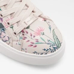 Aldo Stepaniee -Ralph Lauren Store stepaniee pink 680 002 038 alt4 sq nt 1600x1600 ce06a6c9 7d08 4e6a 8cb7 bae3b519c312