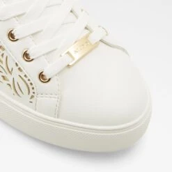 Aldo Stepaniee 13 Aldo Stepaniee -Ralph Lauren Store stepaniee white 100 002 019 alt4 sq nt 1600x1600 e976efa0 e15c 4875 8289 6b01724b896e