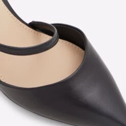 Aldo Suzette -Ralph Lauren Store suzette black 001 001 029 detail sq nt 2018x2018 a1635c82 8bd2 4cc4 9a5b 2cfa2bcab4c9