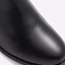 Aldo Tanerdy -Ralph Lauren Store tanerdy black 001 002 043 detail sq nt 2018x2018 4b017686 cc60 4ac8 b3dc a57e10ed4d81