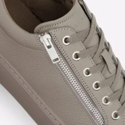 Aldo Theta -Ralph Lauren Store theta beige 271 002 029 detail sq nt 2018x2018 6463bff3 98e2 45a6 8cc9 20b1ff33898d