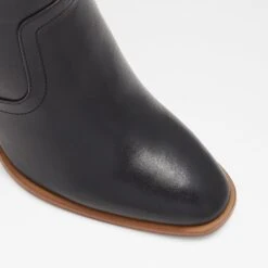 Aldo Thielle -Ralph Lauren Store thielle black 001 001 043 alt4 sq nt 1600x1600 fdad2c07 0524 424a b98e 16c3e7b09e39